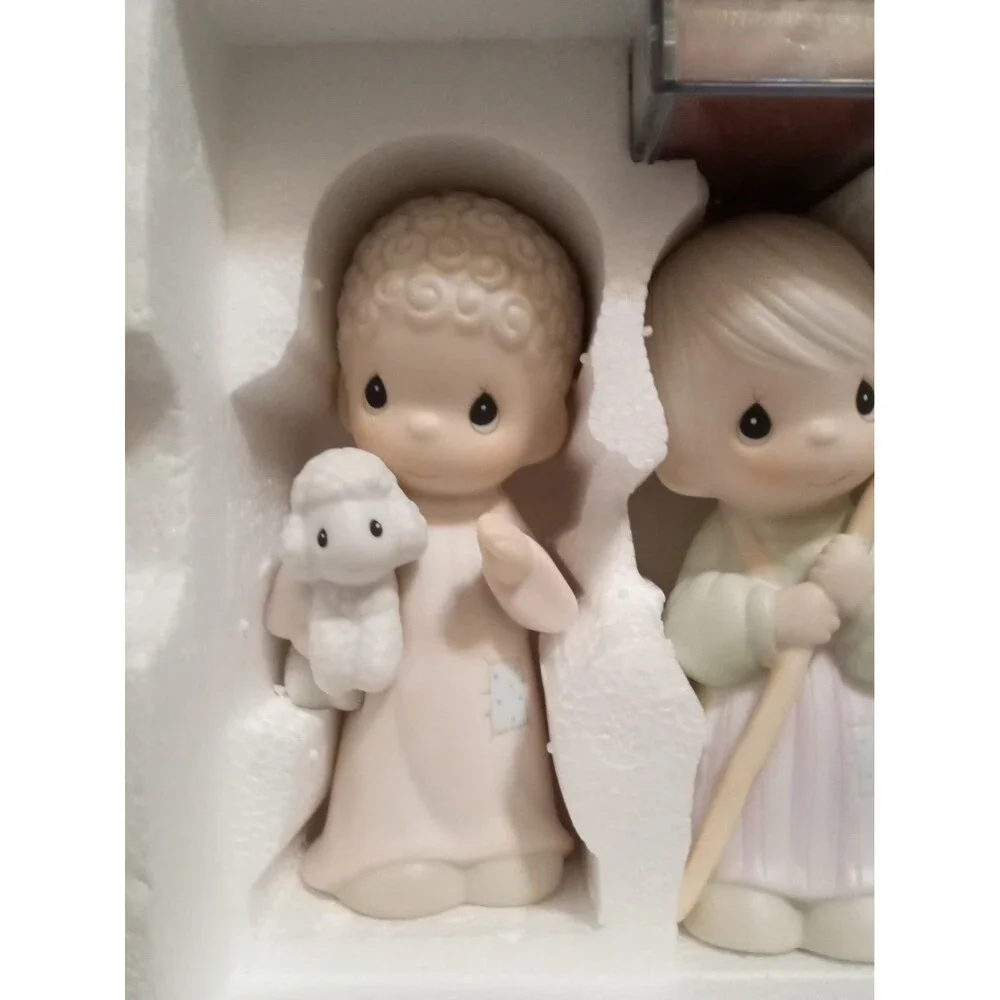 Precious Moments 9 Piece Enesco Set 104000 Come Let Us Adore  Him 1986 BisqueNew